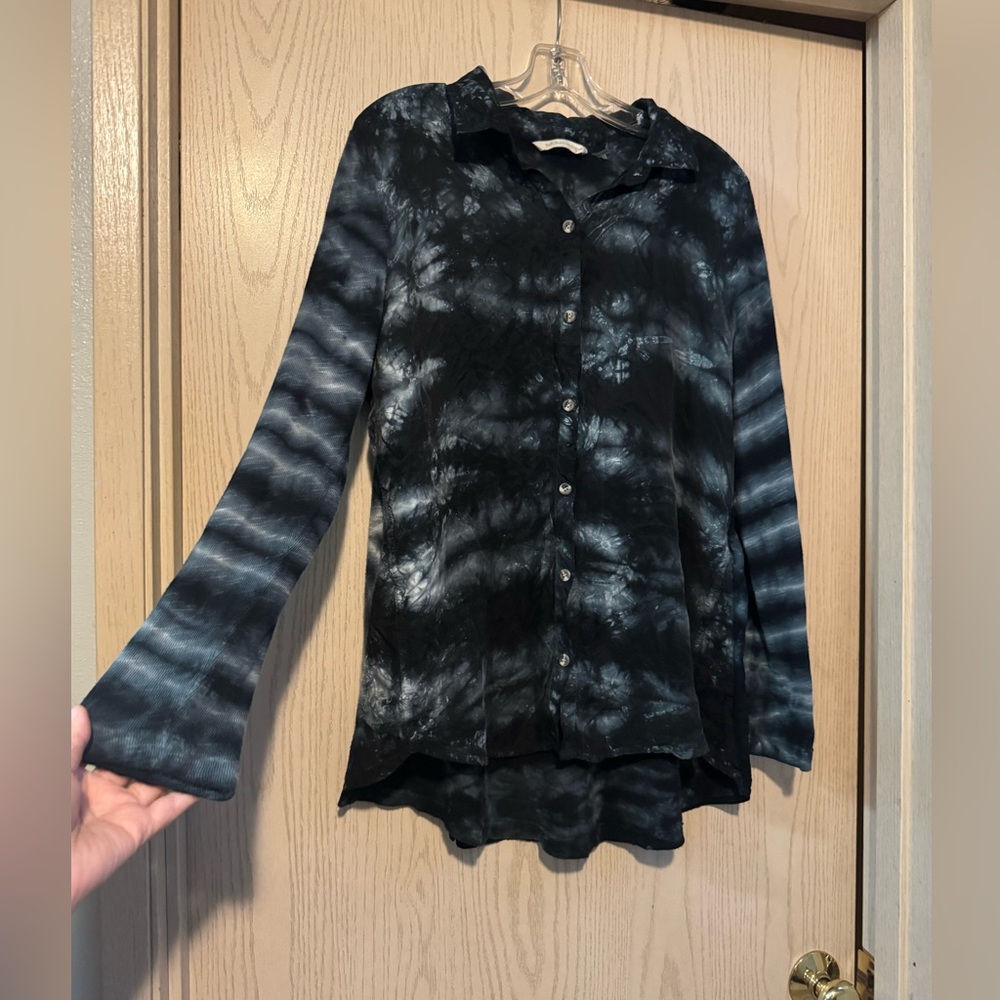 Soft Surroundings Black Tie Dye Button Front Mixed Media Shirt size Large